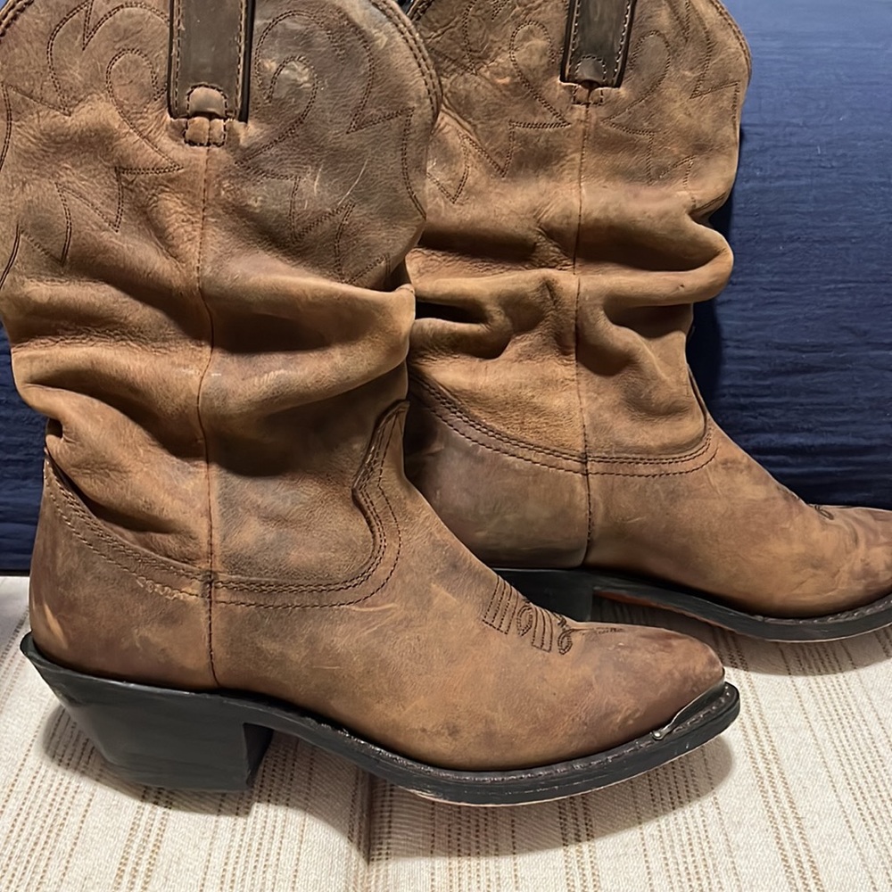 ~Durango cowboy boots (women)